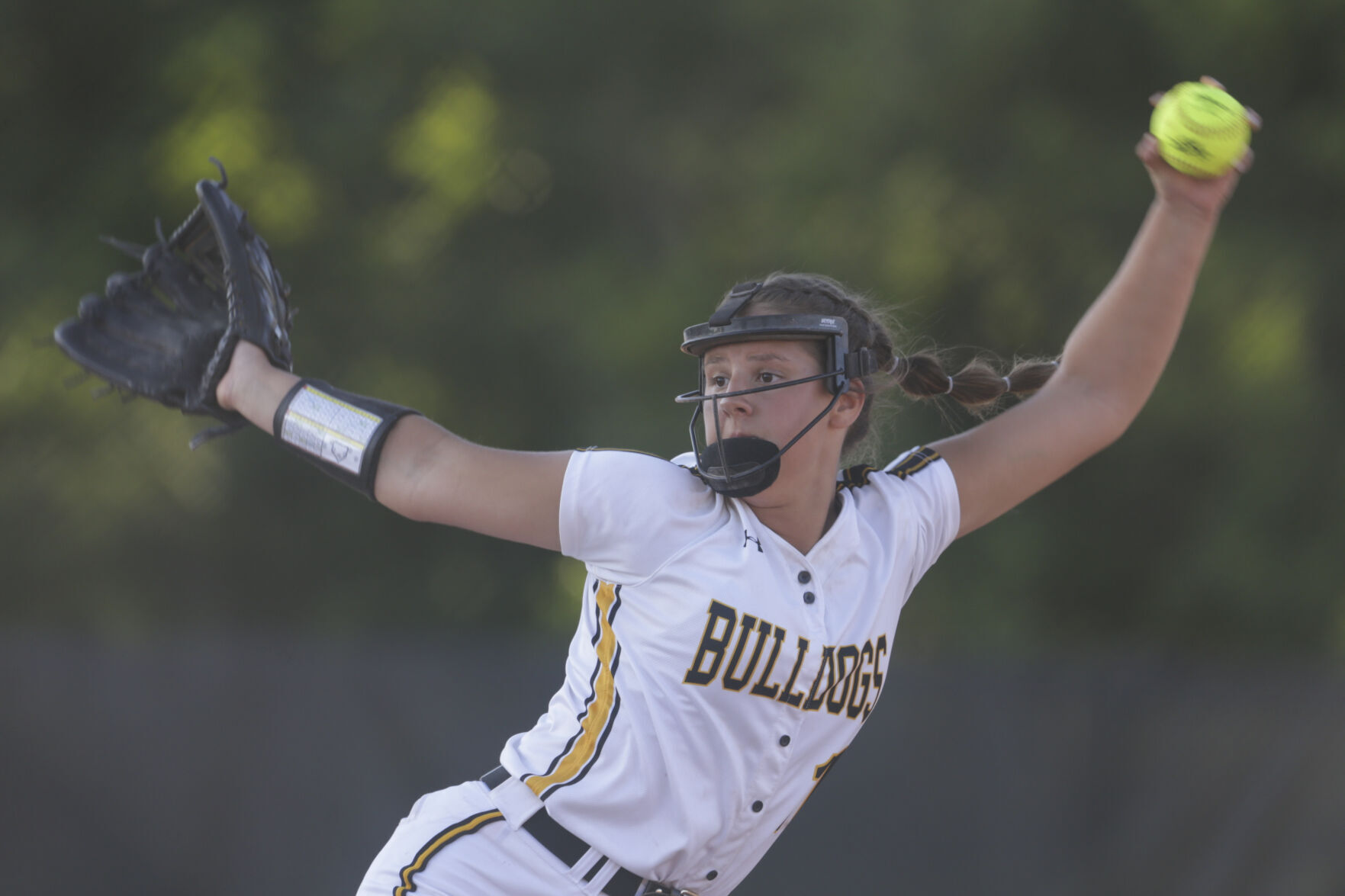 062222-qc-spt-bett-ns softball-18.jpg